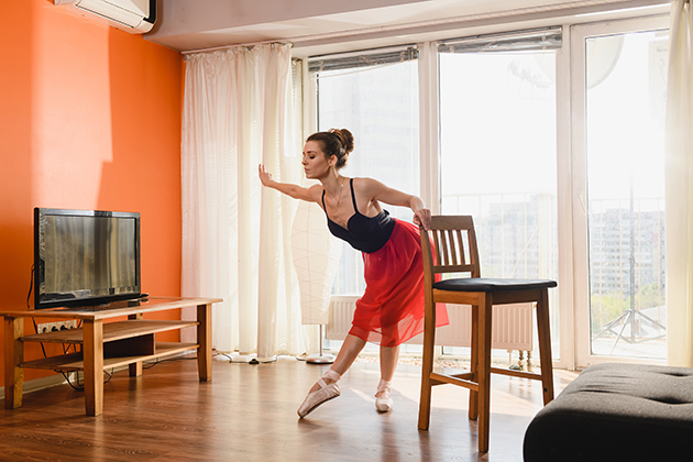 online dance classes, ballet dancer exercise