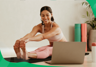 lead capture form, woman exercising at her computer