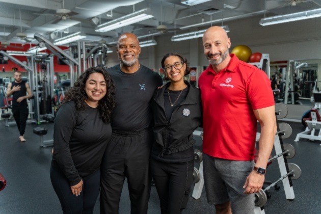 Z-Form Fitness, Group of staff and Len