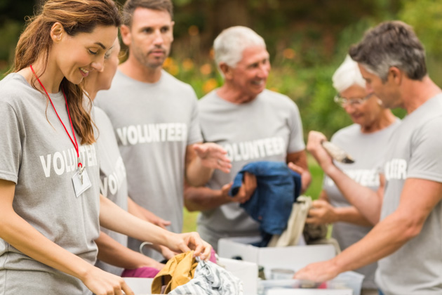 dance studio marketing ideas, volunteers at an event