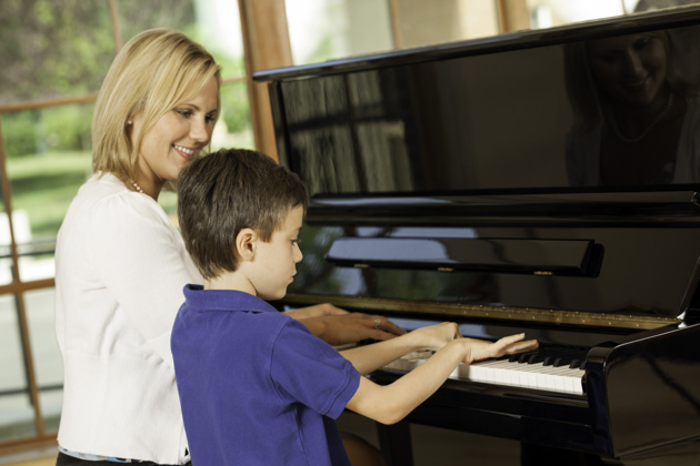 customer retention, Piano teacher and student